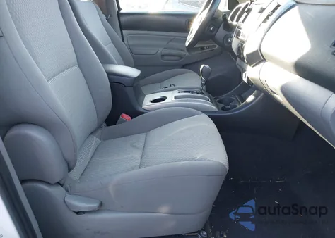 2013 Toyota Tacoma Base V6 z USA, uszkodzony, nr VIN 5TFUU4EN0DX050573